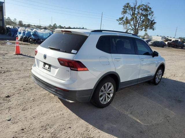 VIN 3VV1B7AX8JM051880 2018 Volkswagen Tiguan, S no.3