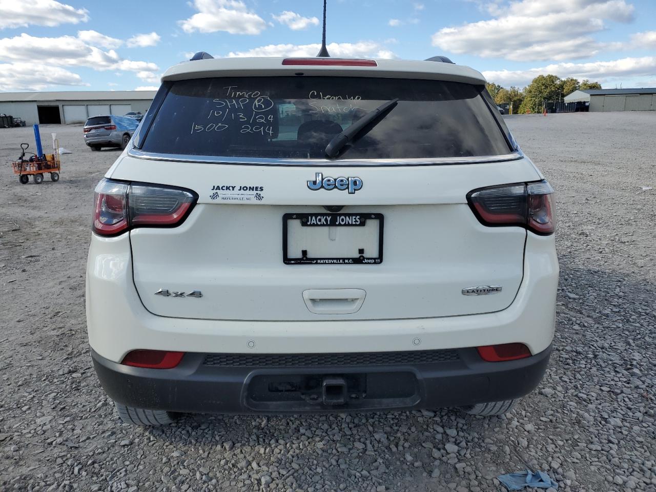 Lot #2979406724 2020 JEEP COMPASS LA