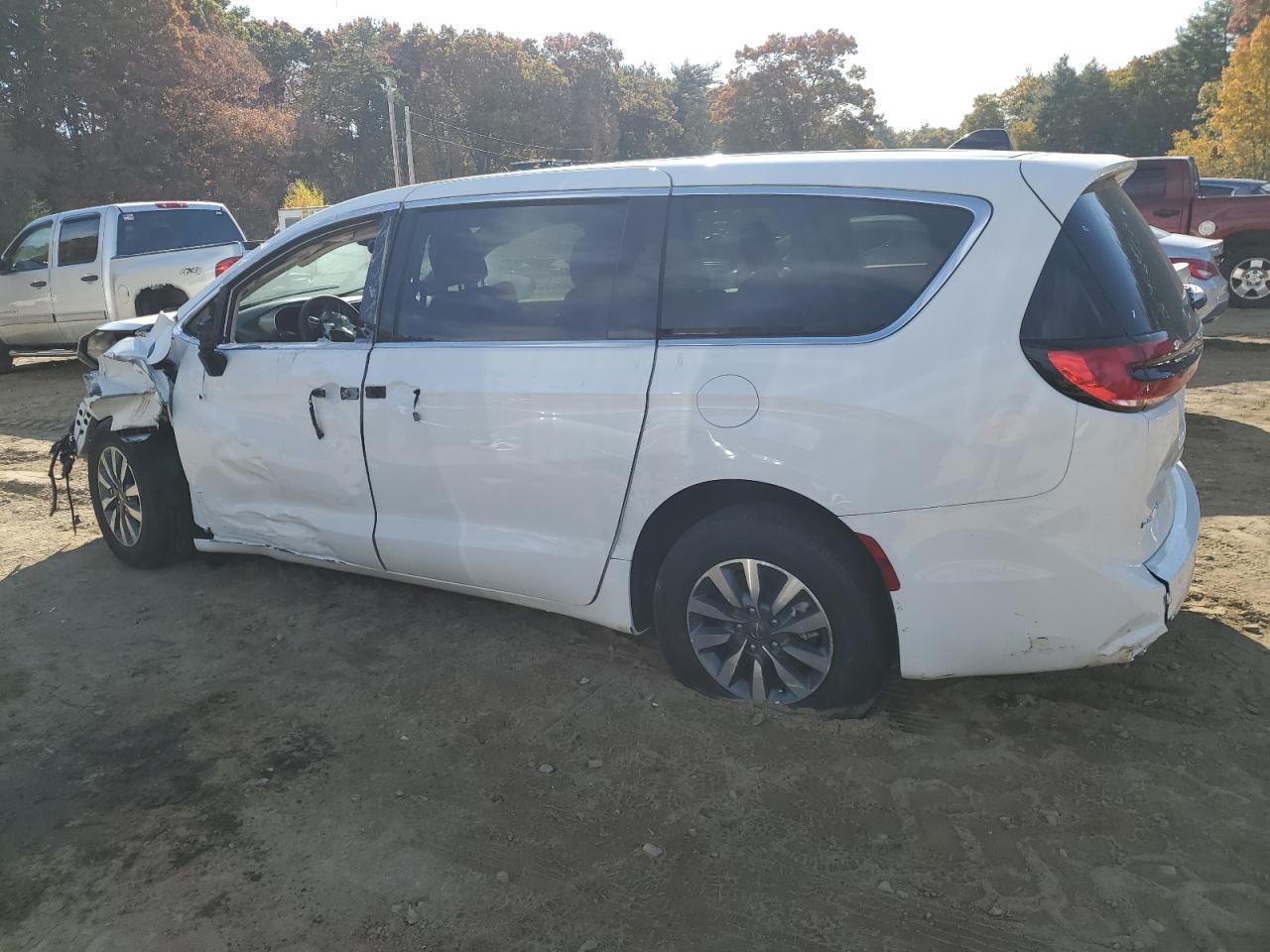 Lot #2937907837 2024 CHRYSLER PACIFICA H