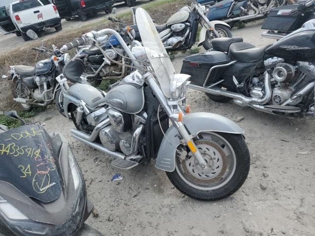 HONDA VTX1300 R 2005 silver road/str gas 1HFSC52345A201640 photo #1