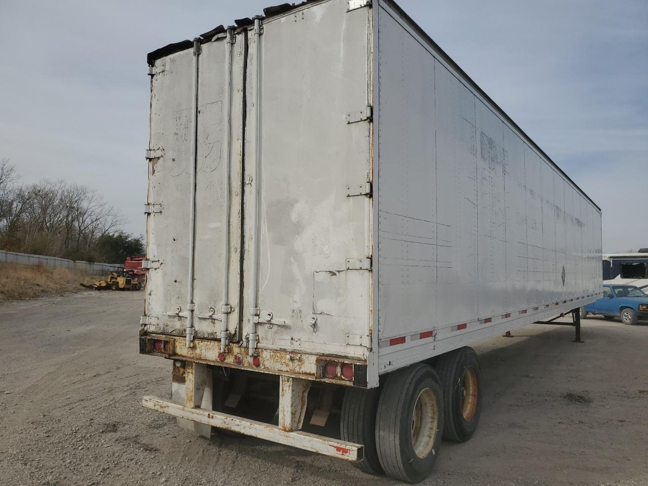 Lot #2945540076 1998 TRAIL KING TRAILER