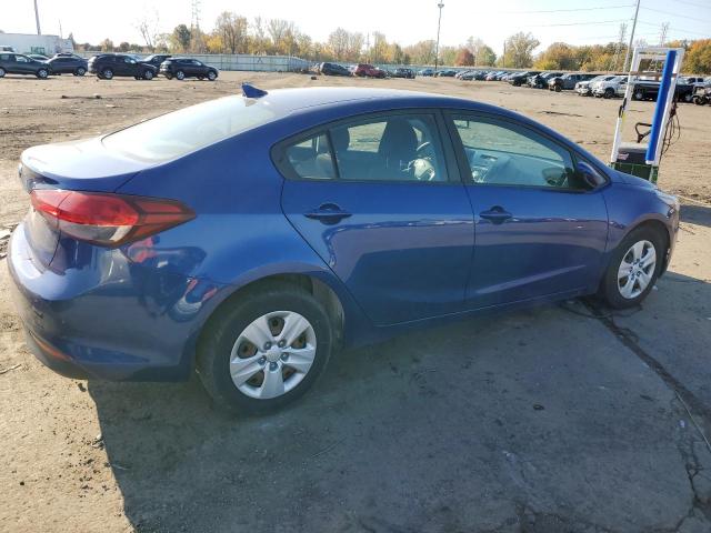 KIA FORTE LX 2017 blue  gas 3KPFK4A7XHE092082 photo #4