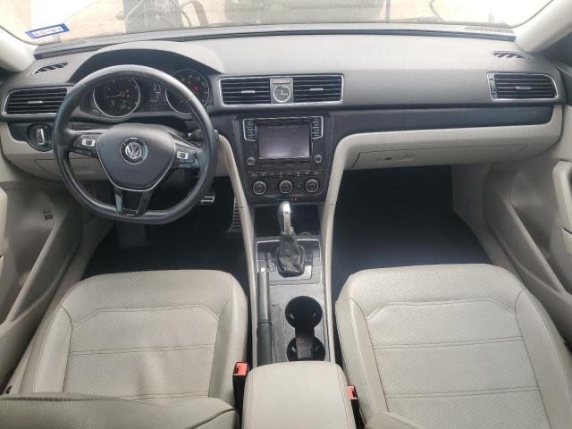 2017 VOLKSWAGEN PASSAT R-L - 1VWDT7A39HC029529