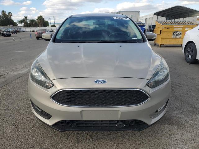 VIN 1FADP3F28FL306559 2015 Ford Focus, SE no.5