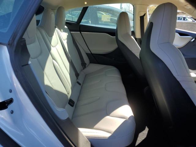 2015 TESLA MODEL S 70 5YJSA1S22FF090322
