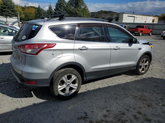 VIN 1FMCU9GX2EUC27145 2014 Ford Escape, SE no.3