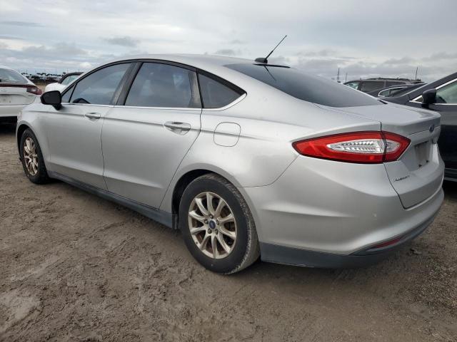 VIN 1FA6P0G70F5121914 2015 Ford Fusion, S no.2