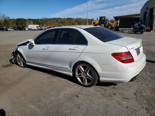 VIN WDDGF8AB4DR248285 2013 Mercedes-Benz C-Class, 3... no.2