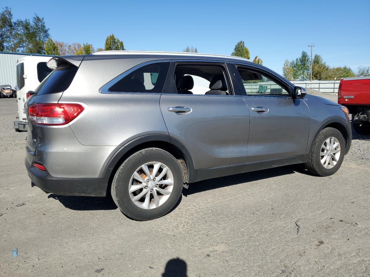 Lot #2989328658 2016 KIA SORENTO LX