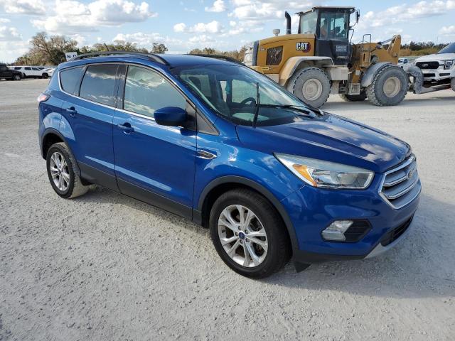 VIN 1FMCU0GD3JUA48754 2018 Ford Escape, SE no.4