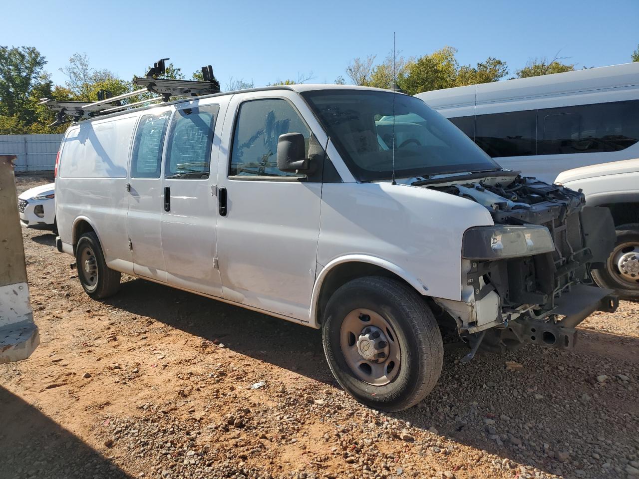 Lot #2945690615 2020 CHEVROLET EXPRESS G2