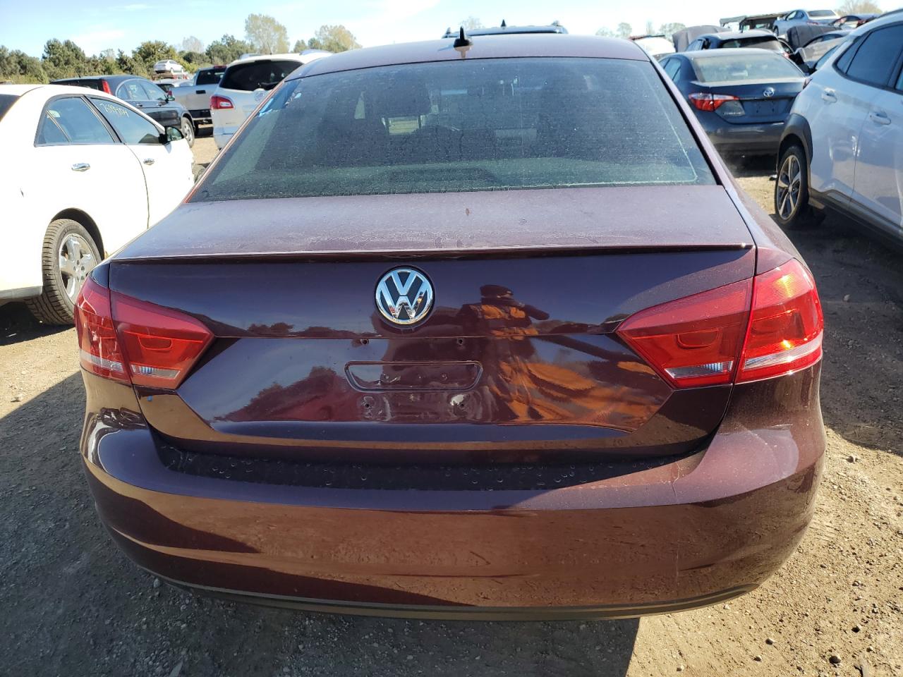 Lot #2909706343 2014 VOLKSWAGEN PASSAT SE