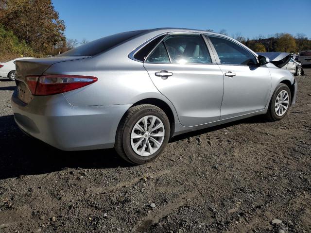 VIN 4T4BF1FK1FR500404 2015 Toyota Camry, LE no.3