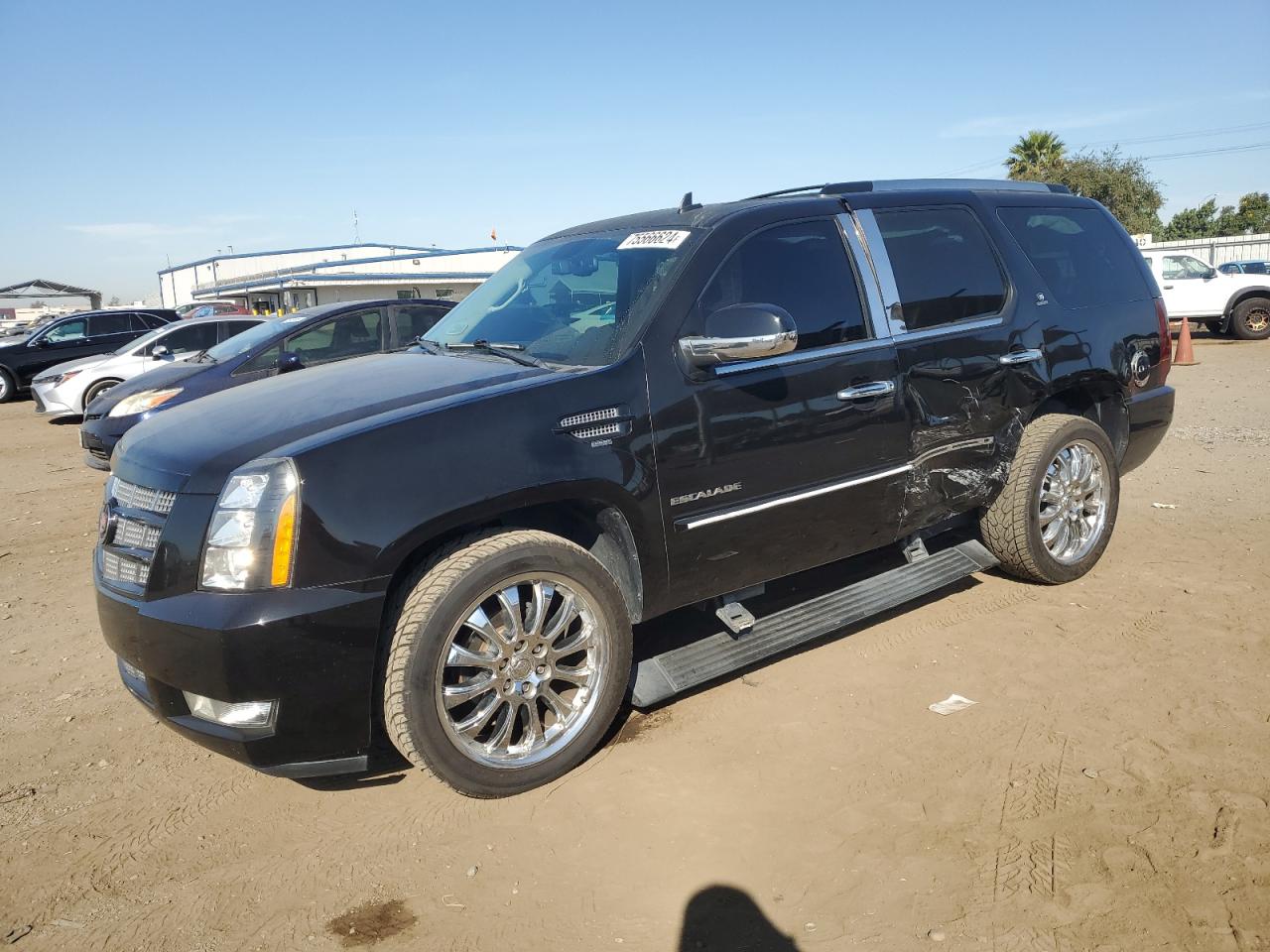 Lot #3008921604 2013 CADILLAC ESCALADE P