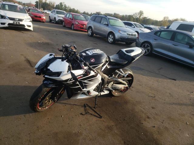2016 HONDA CBR600 RR JH2PC40J2GK200552