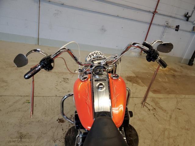 2012 HARLEY-DAVIDSON FLHRC ROAD - 1HD1FRM13CB672572