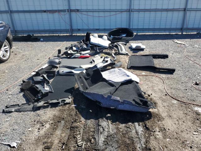 2015 TESLA MODEL S 70 5YJSA1S29FF086428