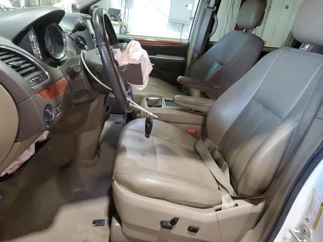 2016 CHRYSLER TOWN & COU - 2C4RC1BG5GR298365