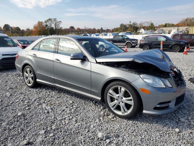 VIN WDDHF8JB5DA719430 2013 Mercedes-Benz E-Class, 3... no.4