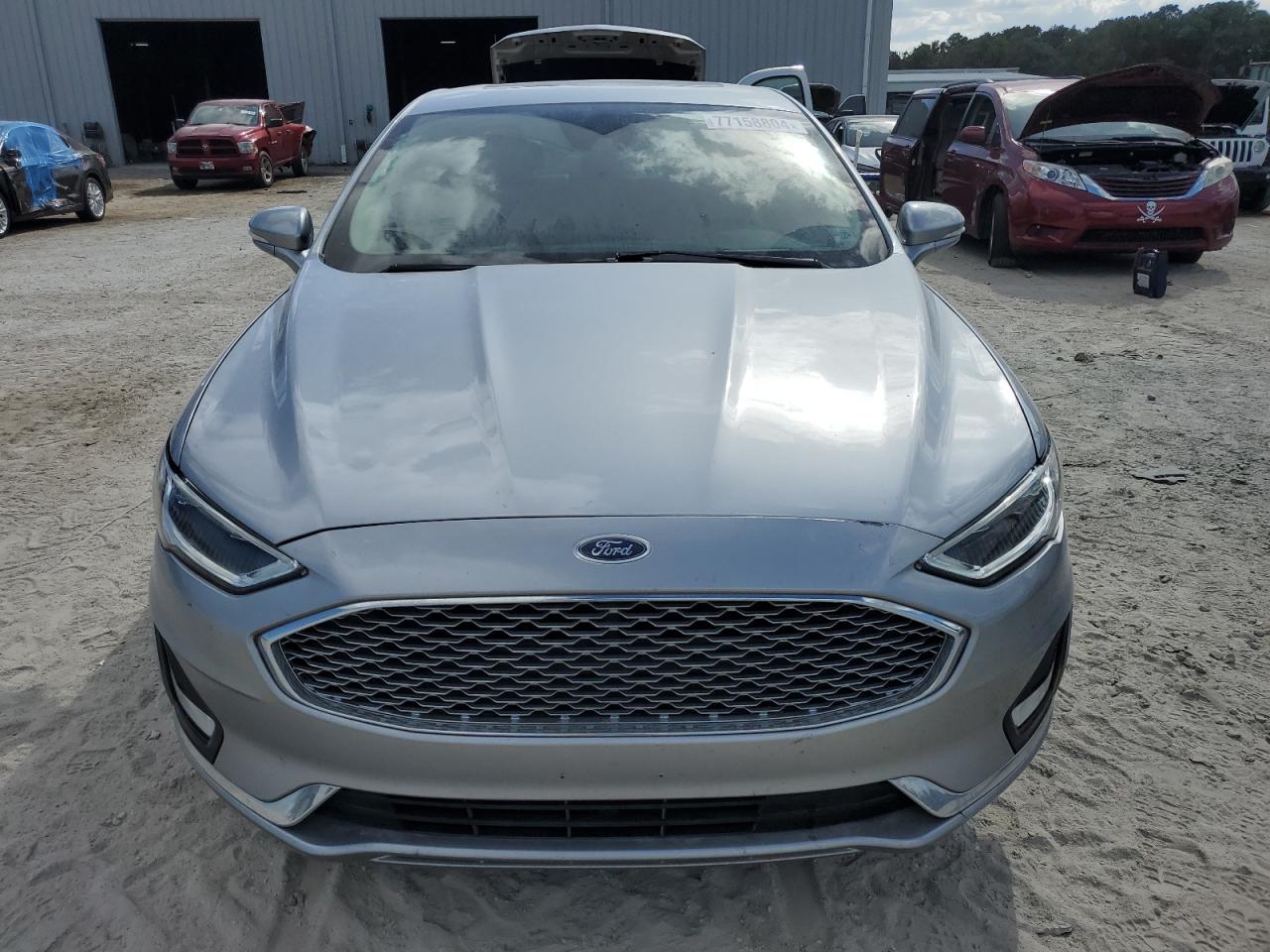 Lot #2990701679 2020 FORD FUSION TIT