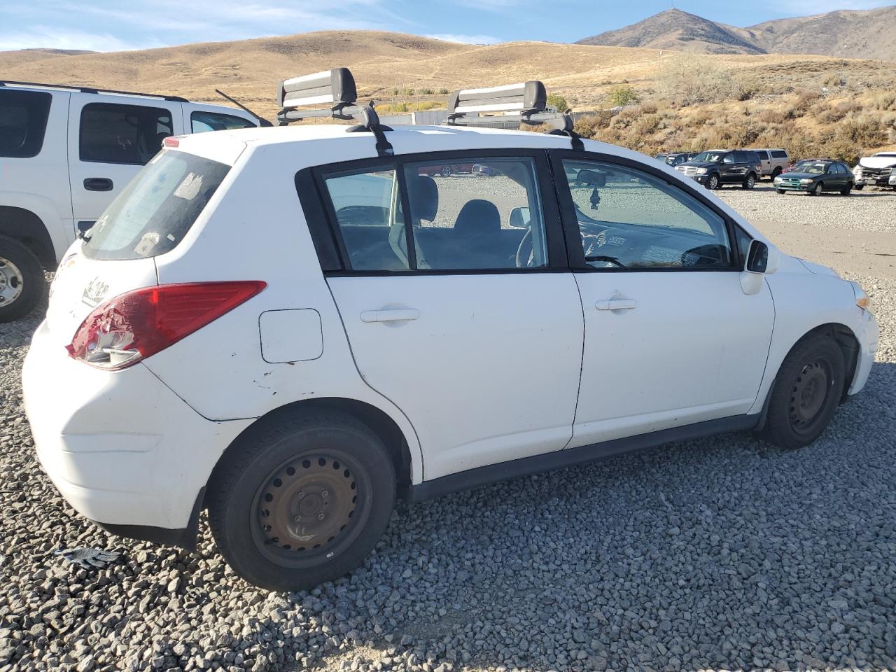 Lot #3042247881 2011 NISSAN VERSA S