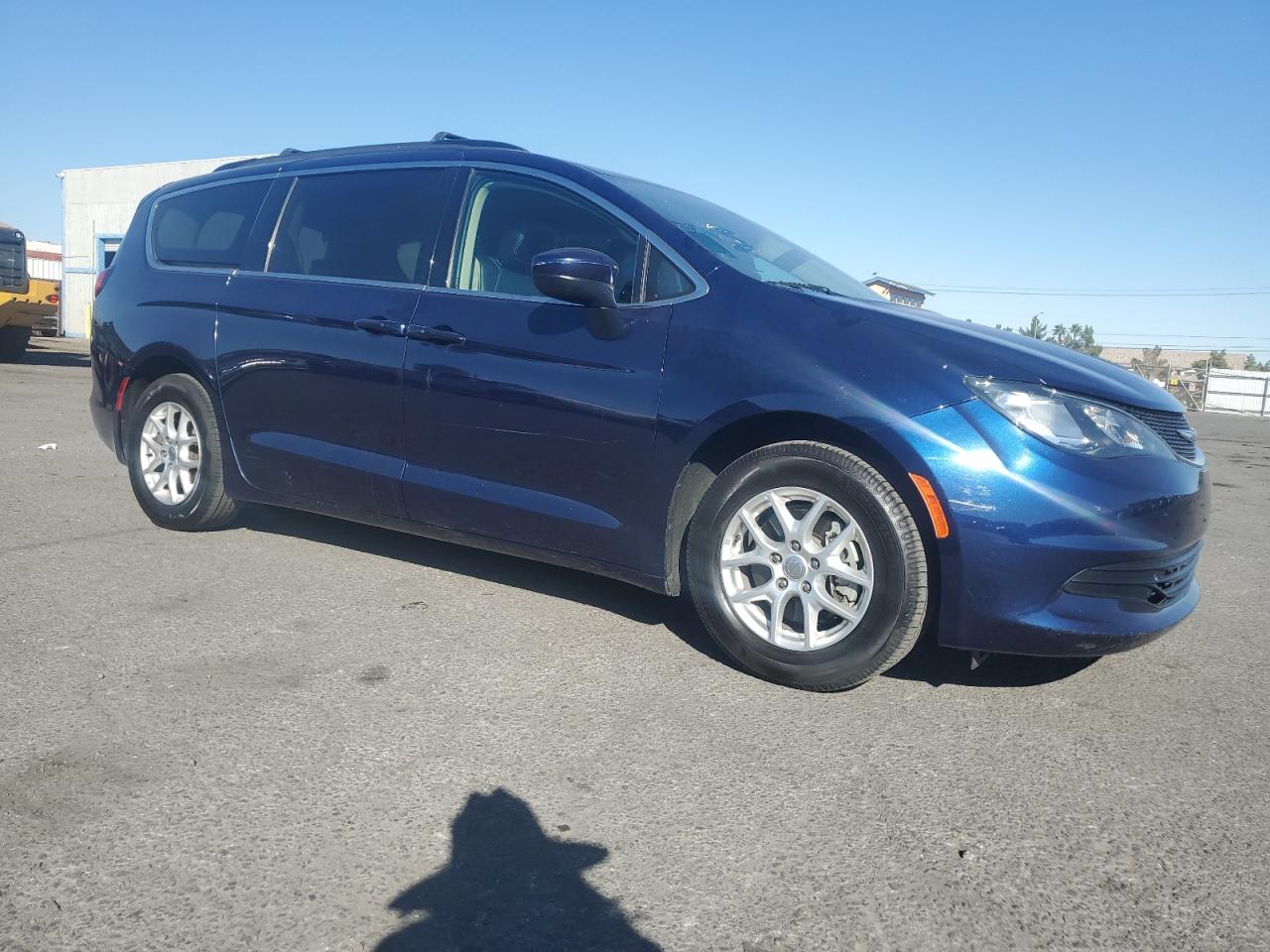 Lot #2926114715 2020 CHRYSLER VOYAGER LX