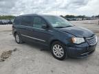 CHRYSLER TOWN & COU photo