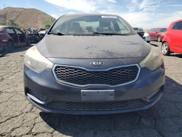 VIN KNAFX4A69F5333645 2015 KIA Forte, LX no.5