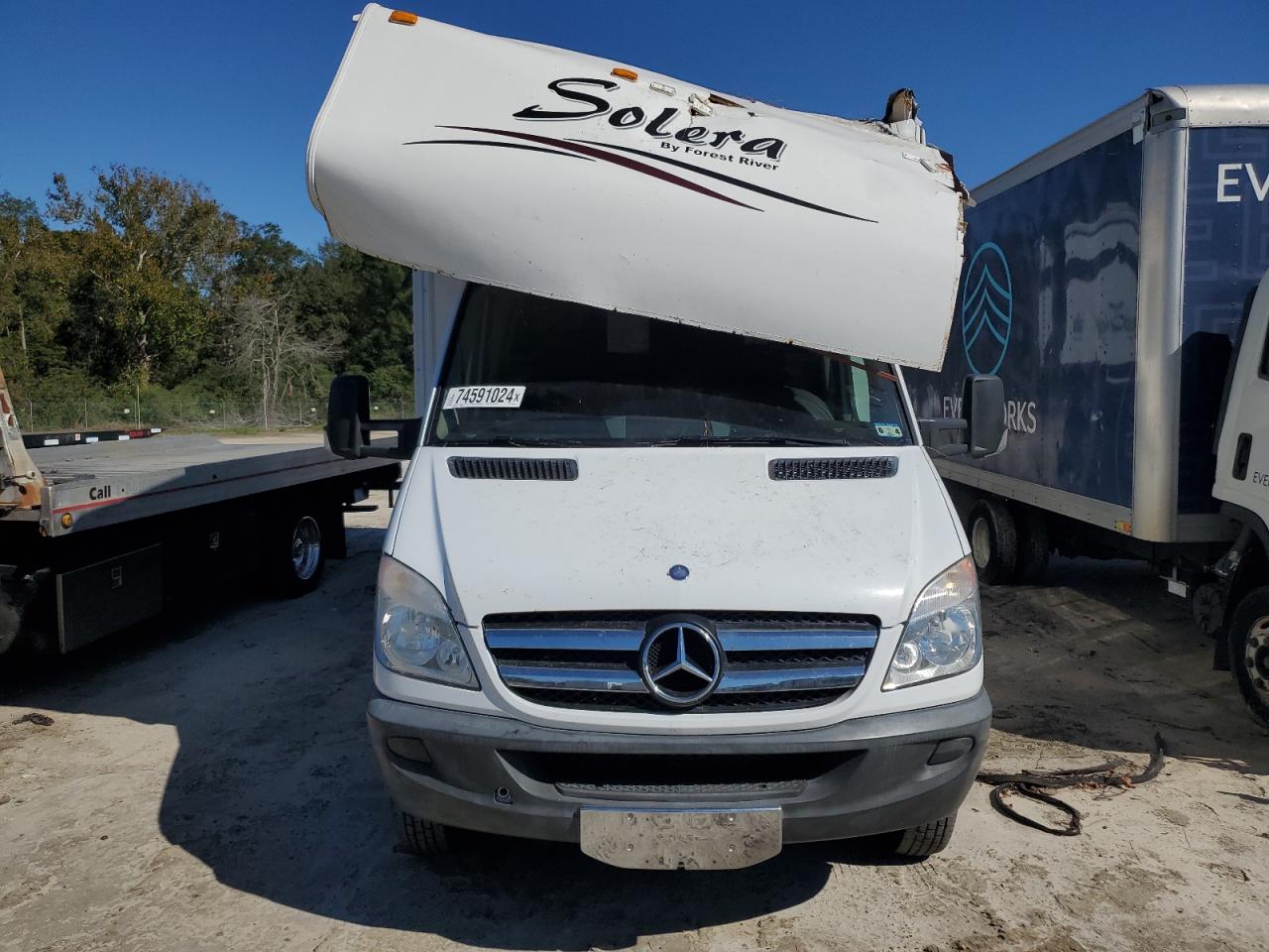 Lot #2972465778 2011 MERCEDES-BENZ SPRINTER 3