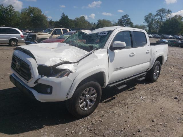 VIN 5TFAZ5CN8JX070823 2018 Toyota Tacoma, Double Cab no.1