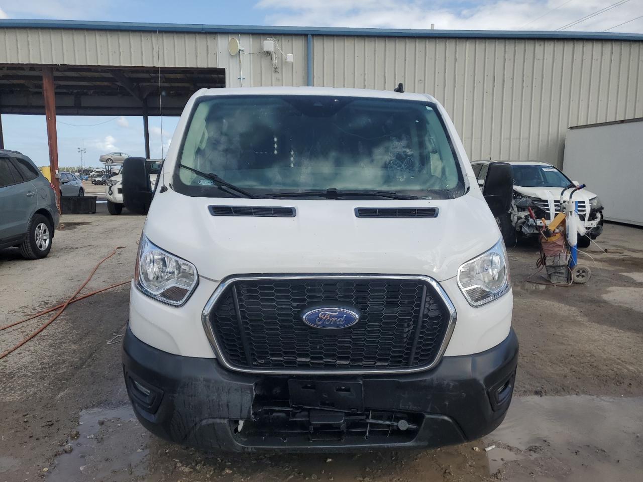 Lot #2964732592 2022 FORD TRANSIT T-