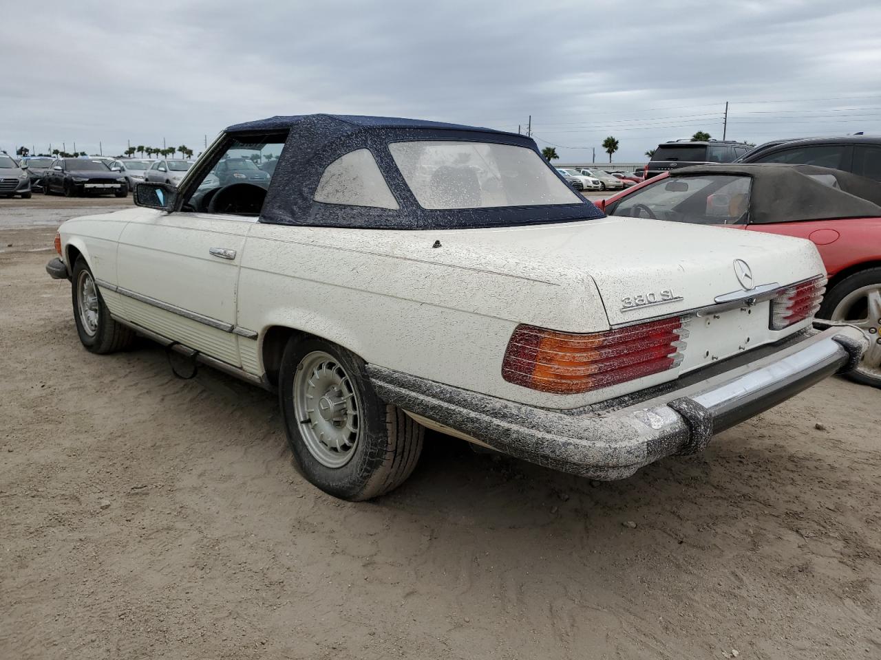 Lot #2996566728 1985 MERCEDES-BENZ 380 SL