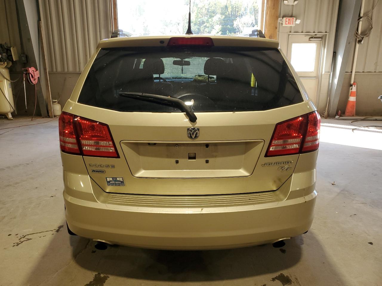 Lot #3030697109 2010 DODGE JOURNEY R/