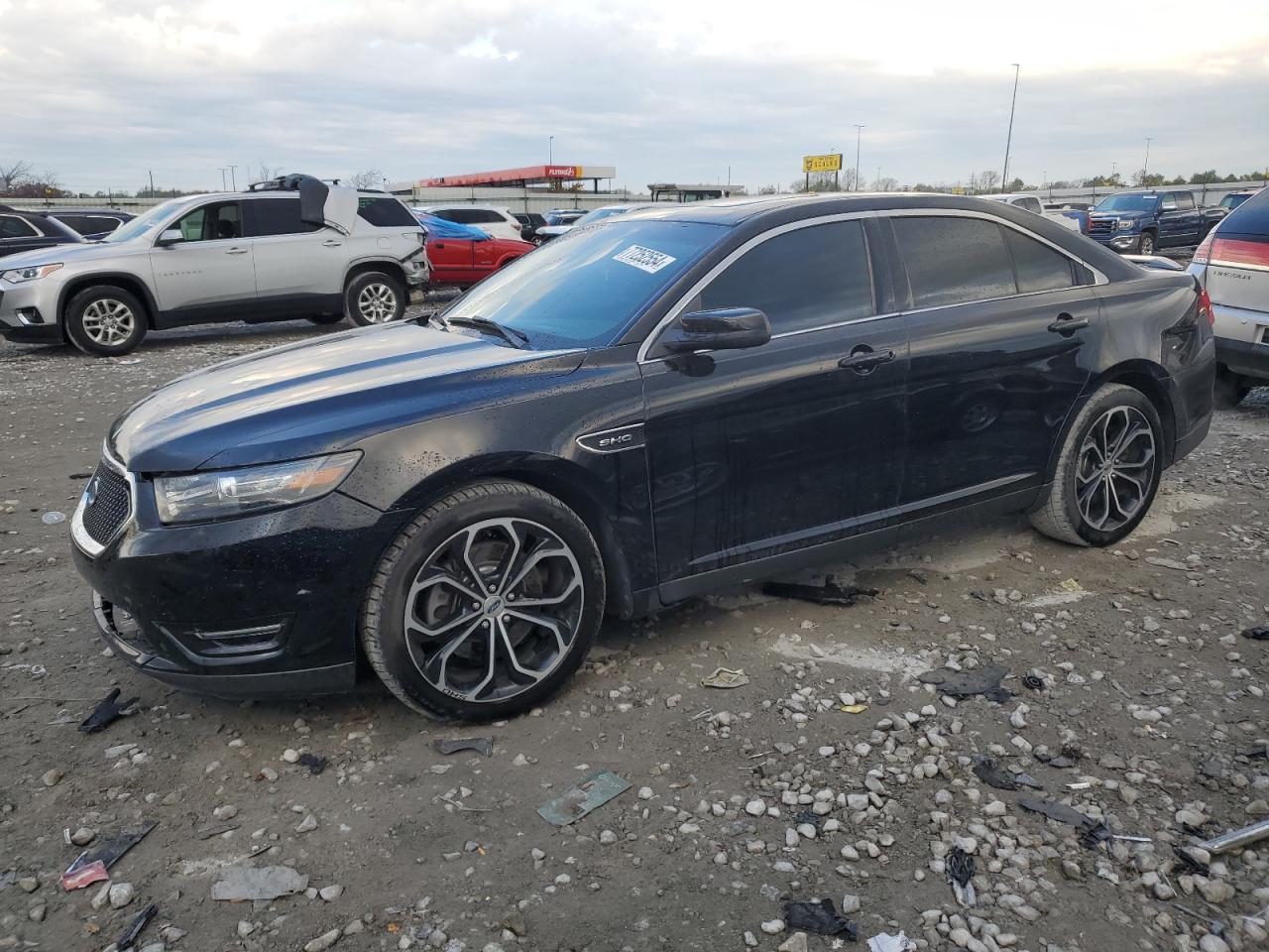 1FAHP2KT1JG113696 FORD TAURUS SHO 2018