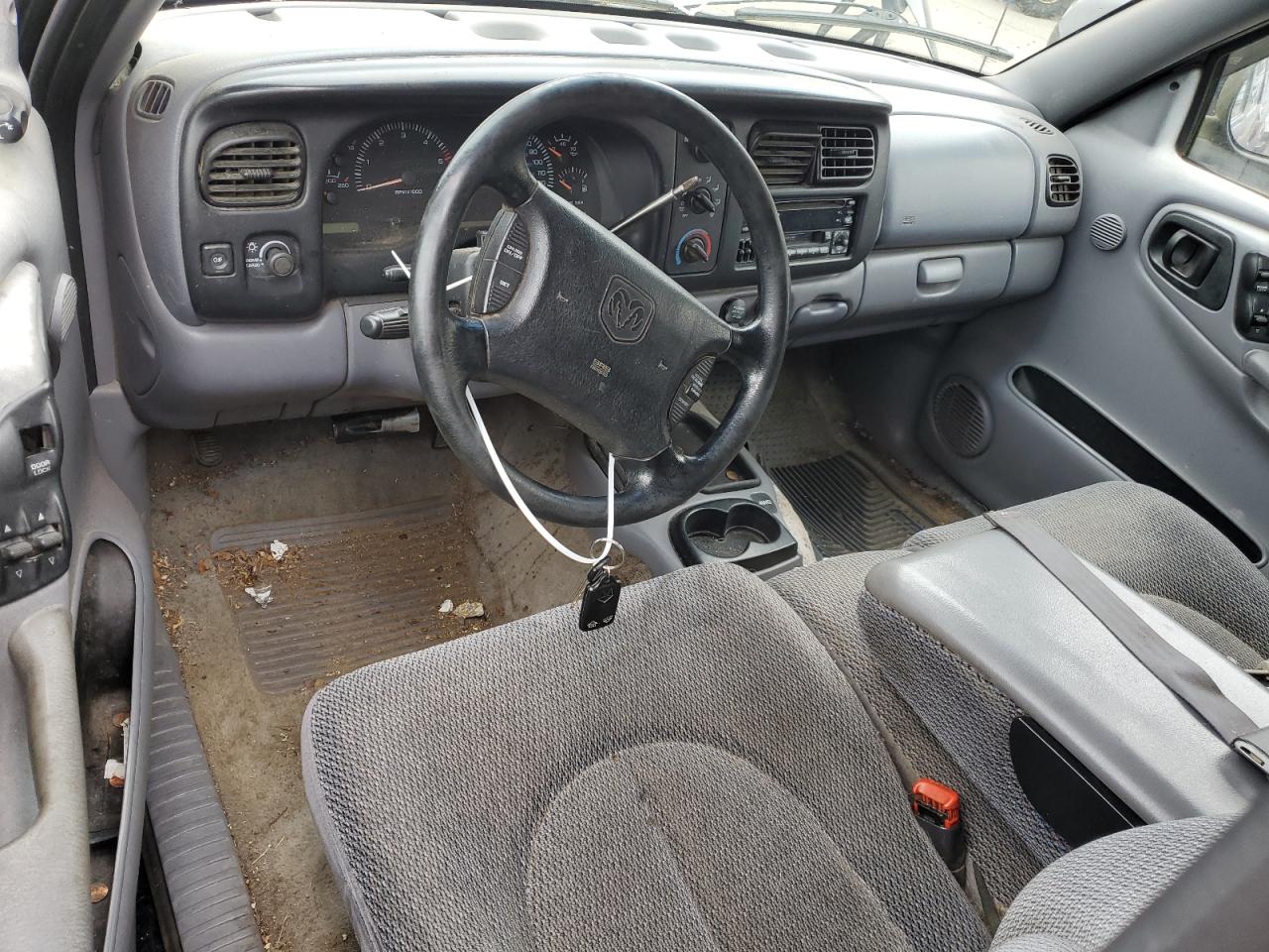 Lot #2994392024 1997 DODGE DAKOTA