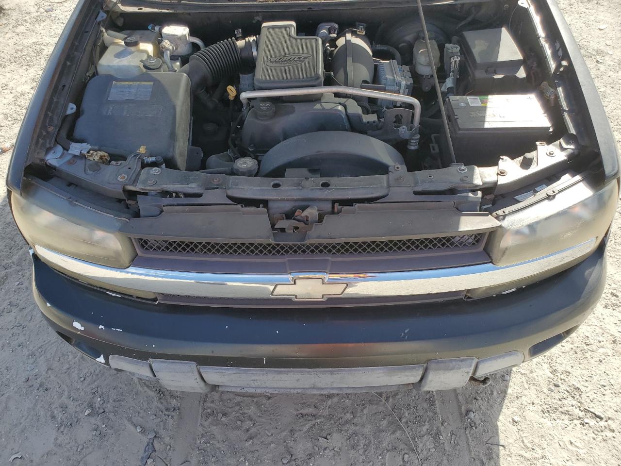 Lot #2945021925 2004 CHEVROLET TRAILBLAZE