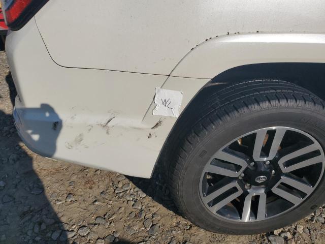 2019 TOYOTA 4RUNNER SR - JTEZU5JR4K5196130