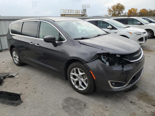 VIN 2C4RC1BG6HR832264 2017 Chrysler Pacifica, Touri... no.4