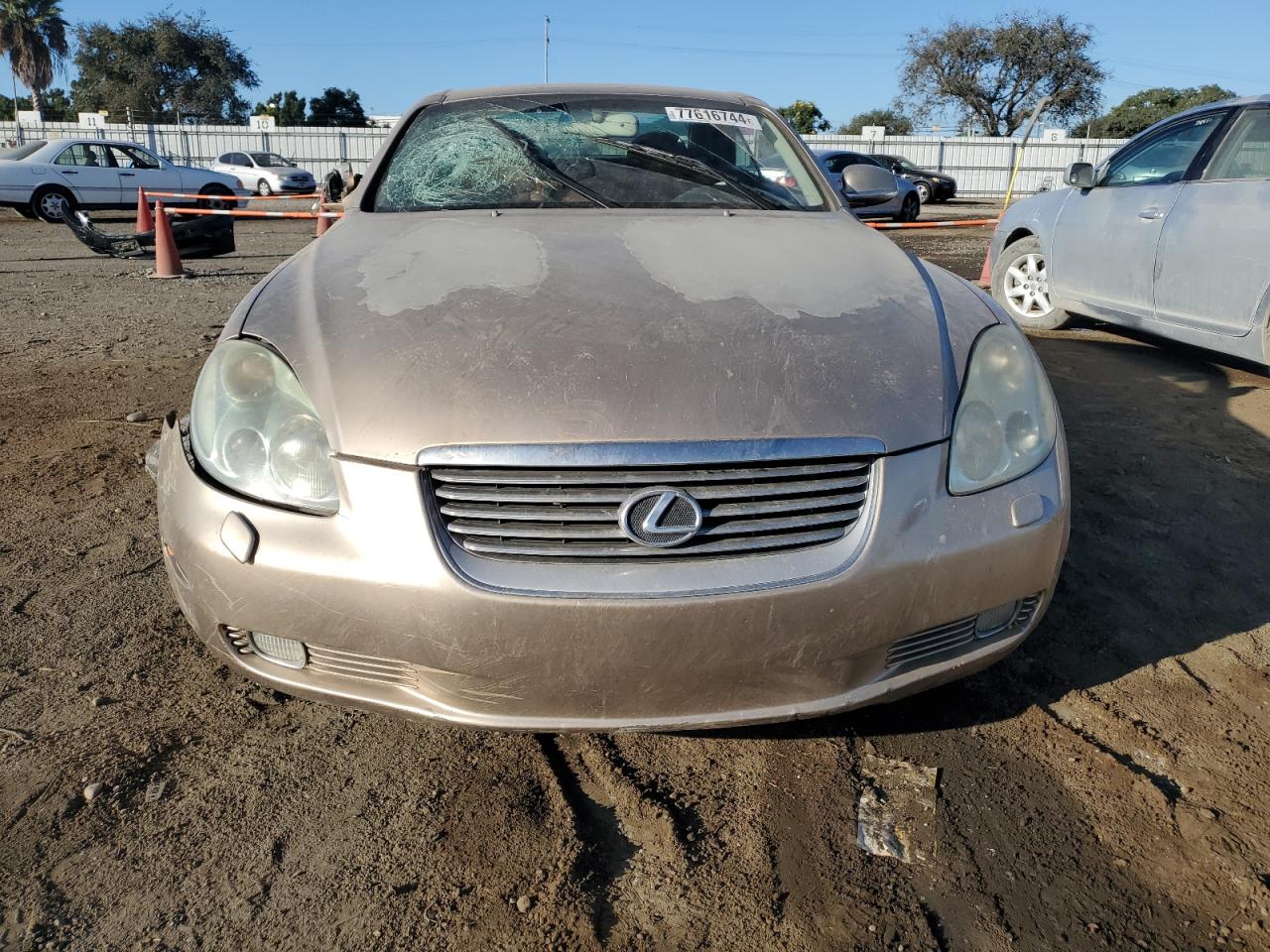 Lot #2962720077 2002 LEXUS SC 430