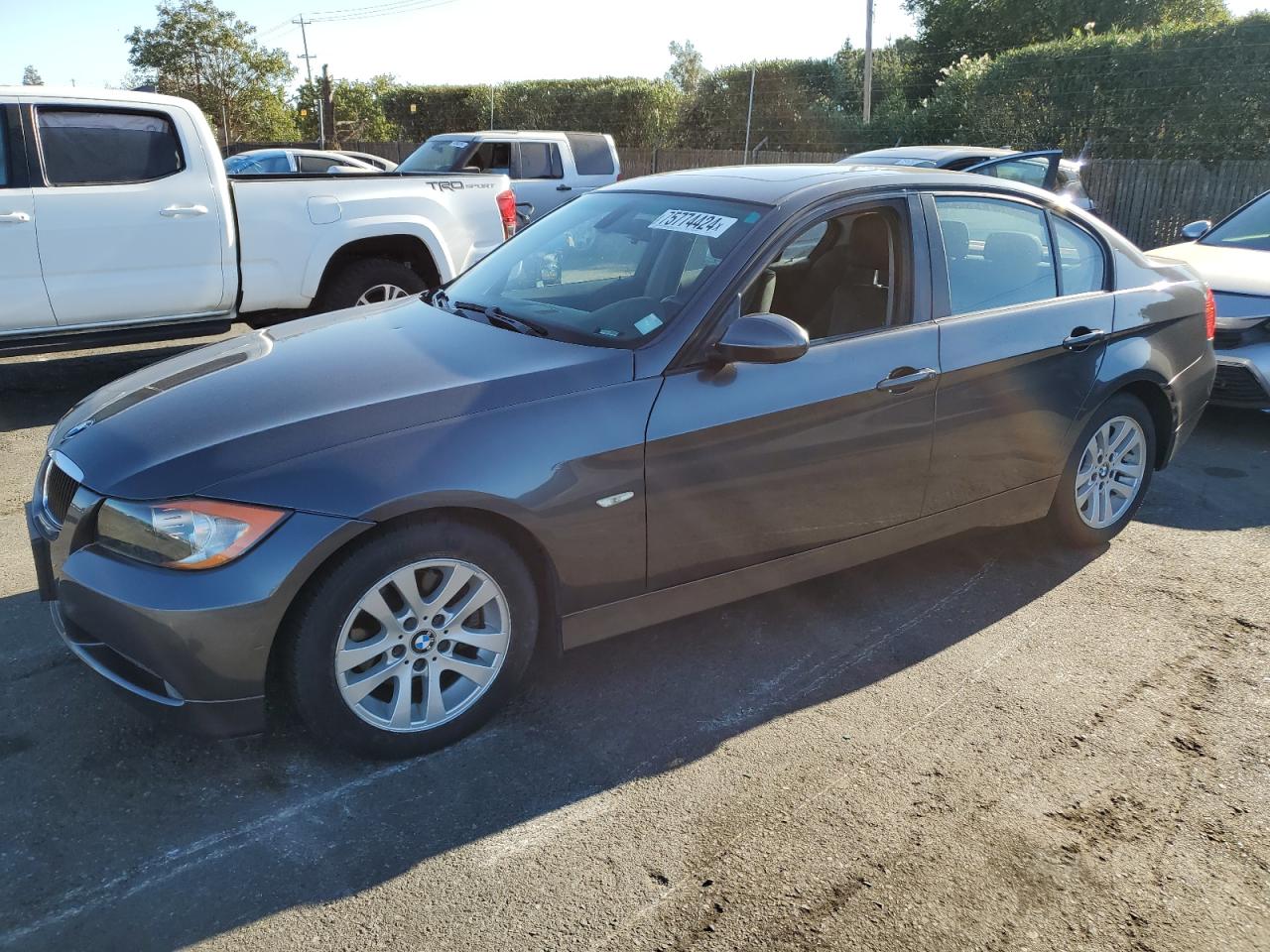 BMW 325i 2006 3-Series