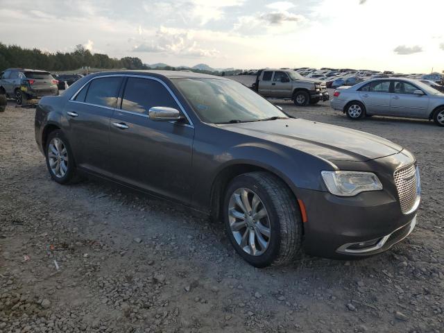 VIN 2C3CCAKG8JH250592 2018 Chrysler 300, Limited no.4