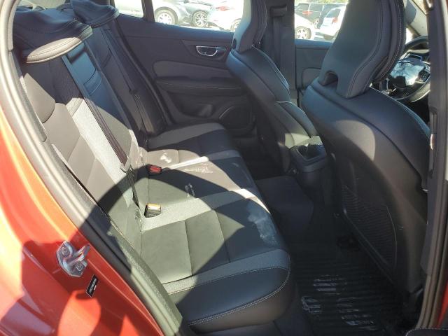 2019 VOLVO S60 T6 R-D 7JRA22TM6KG001884