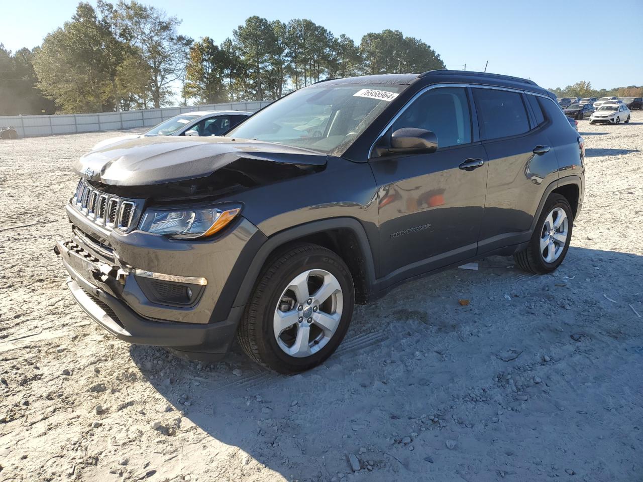  Salvage Jeep Compass