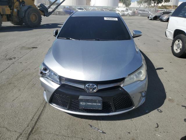 VIN 4T1BF1FK1GU189682 2016 Toyota Camry, LE no.5