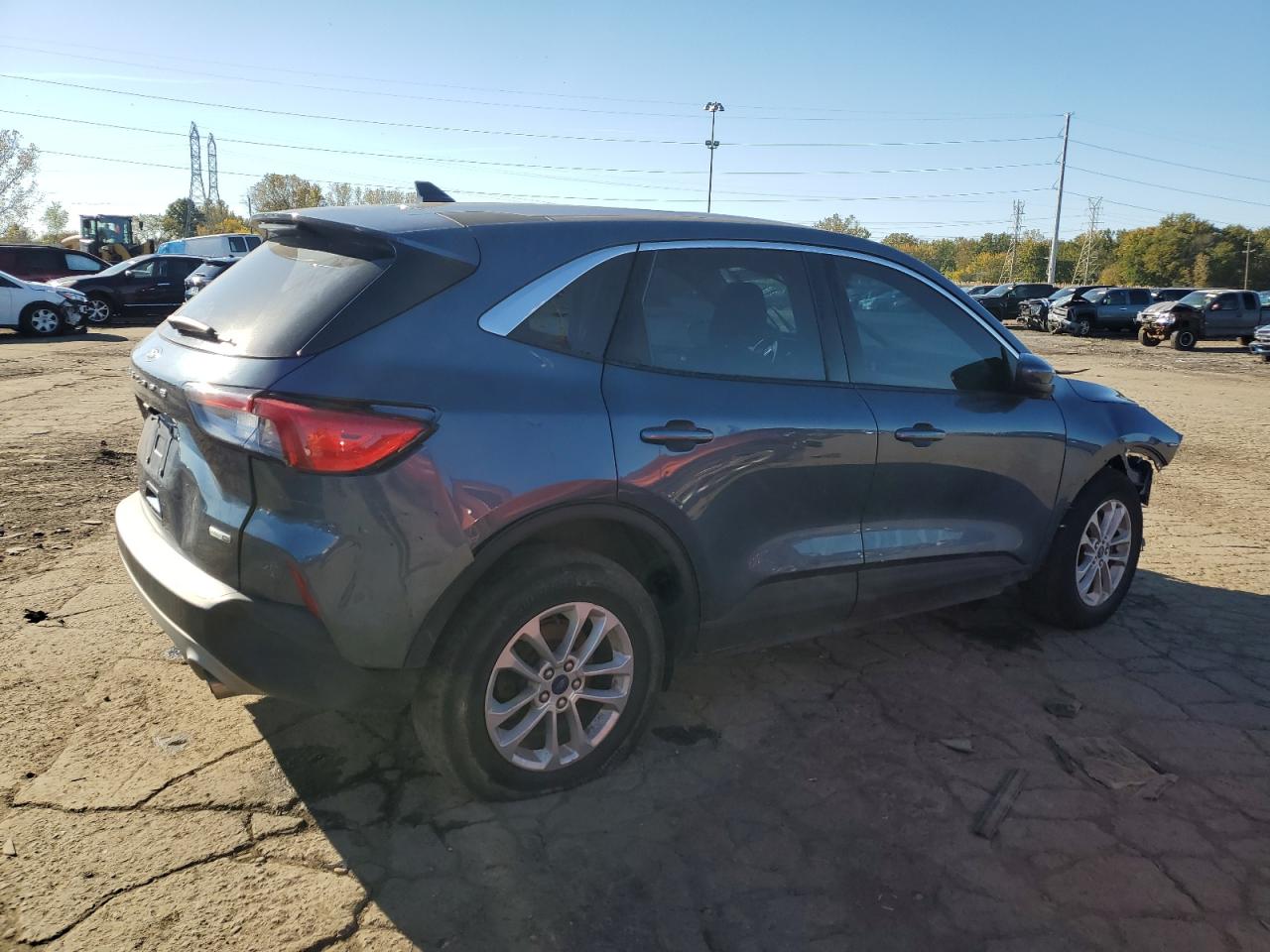 Lot #2928416793 2020 FORD ESCAPE SE