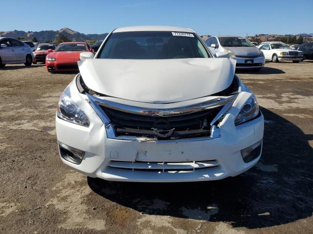 VIN 1N4AL3AP4FC123600 2015 Nissan Altima, 2.5 no.5