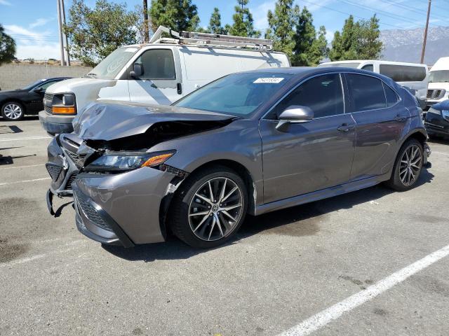 VIN 4T1T11AK5NU699072 2022 Toyota Camry, SE no.1