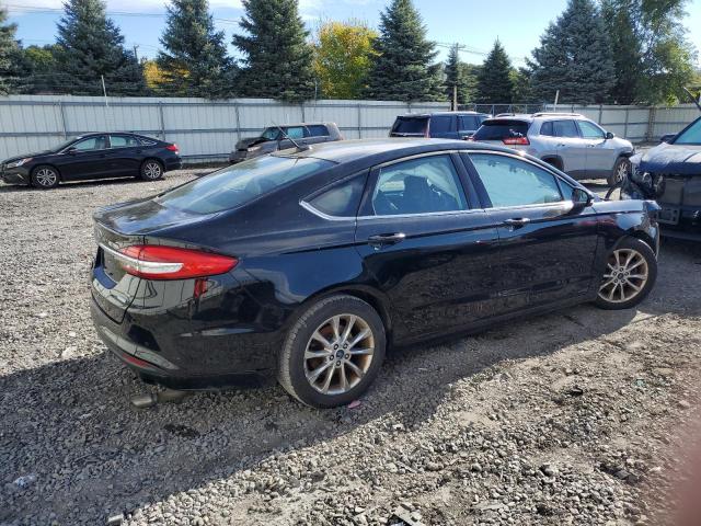 VIN 3FA6P0HD0HR303424 2017 Ford Fusion, SE no.3