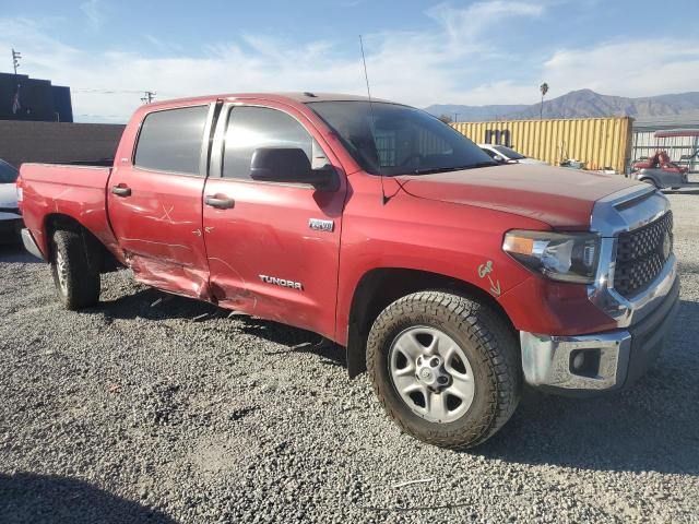 VIN 5TFEY5F18JX237193 2018 Toyota Tundra, Crewmax Sr5 no.4