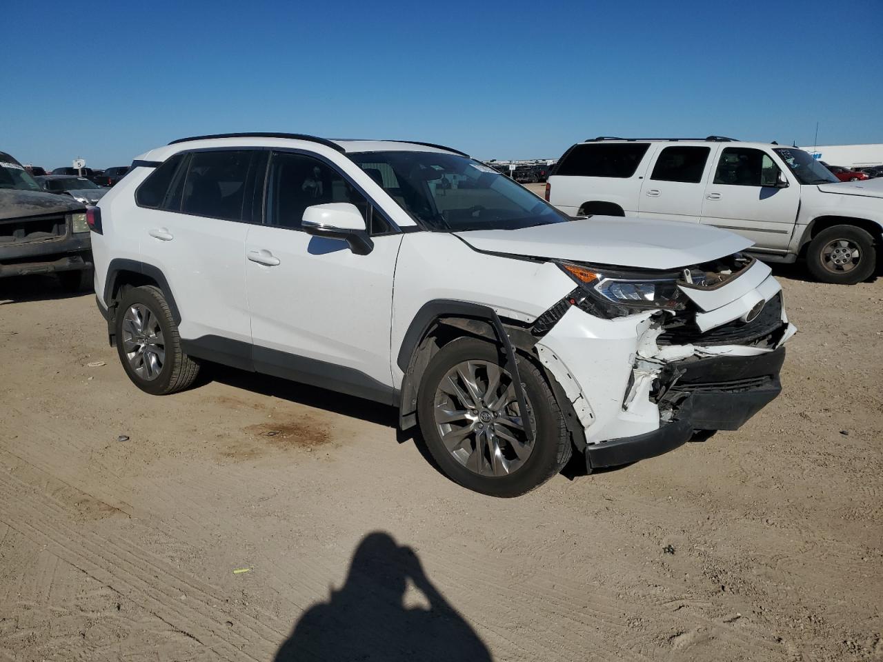 Lot #3021076204 2019 TOYOTA RAV4 XLE P